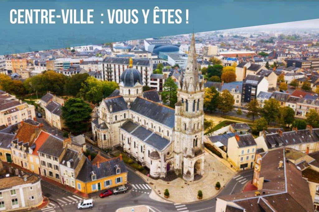 A Hauteur De Toits • Le Spacieux En Coeur De Ville Шатору Экстерьер фото
